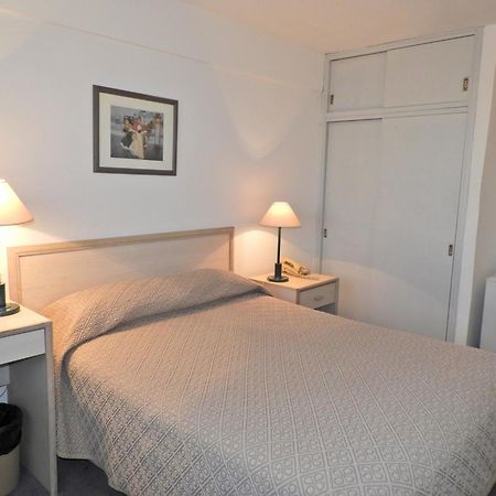Hotel Tres Cruces 몬테비데오 외부 사진