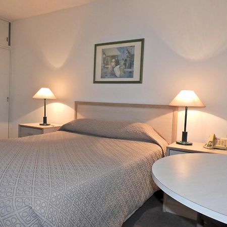 Hotel Tres Cruces 몬테비데오 외부 사진