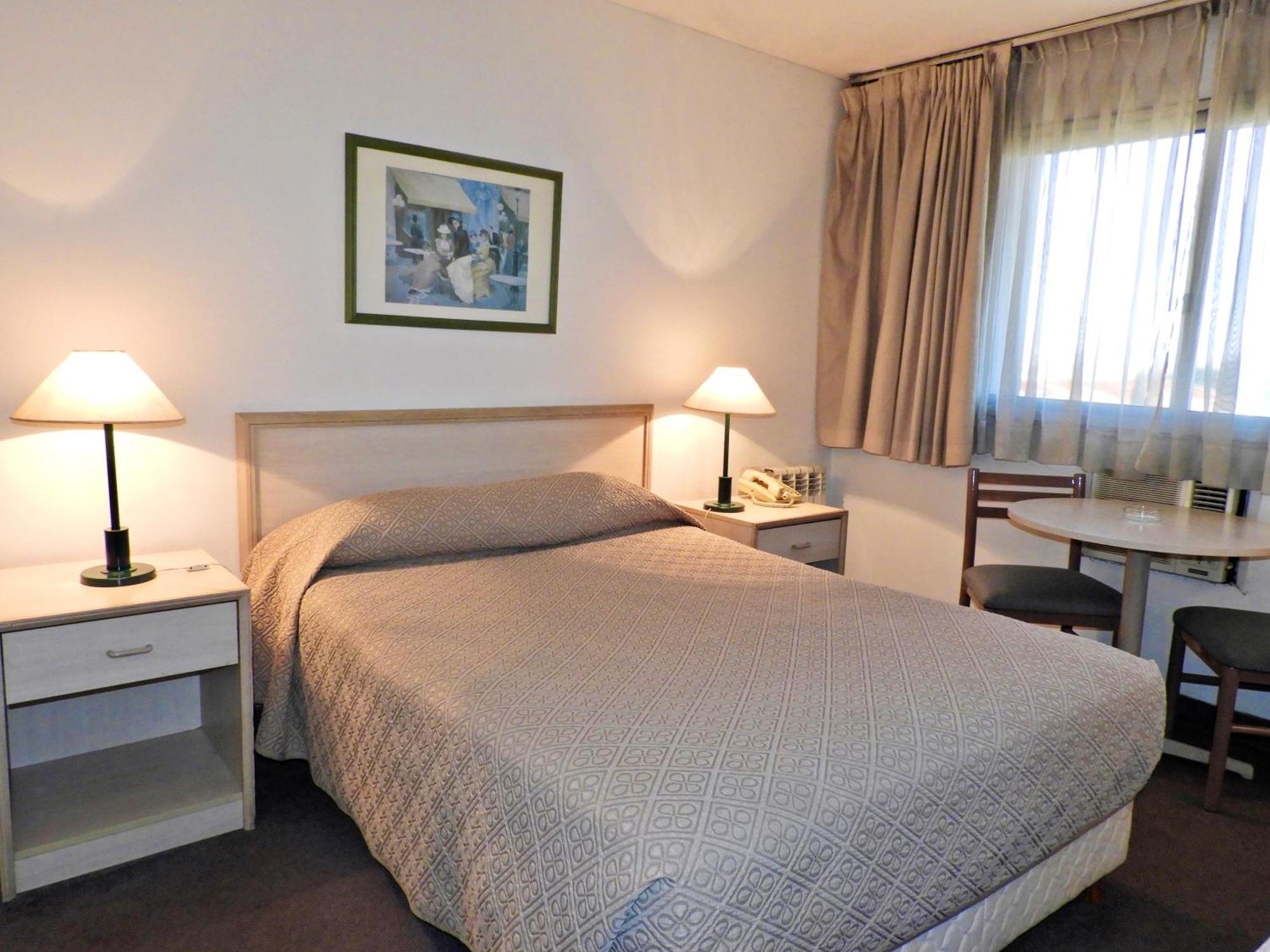 Hotel Tres Cruces 몬테비데오 외부 사진