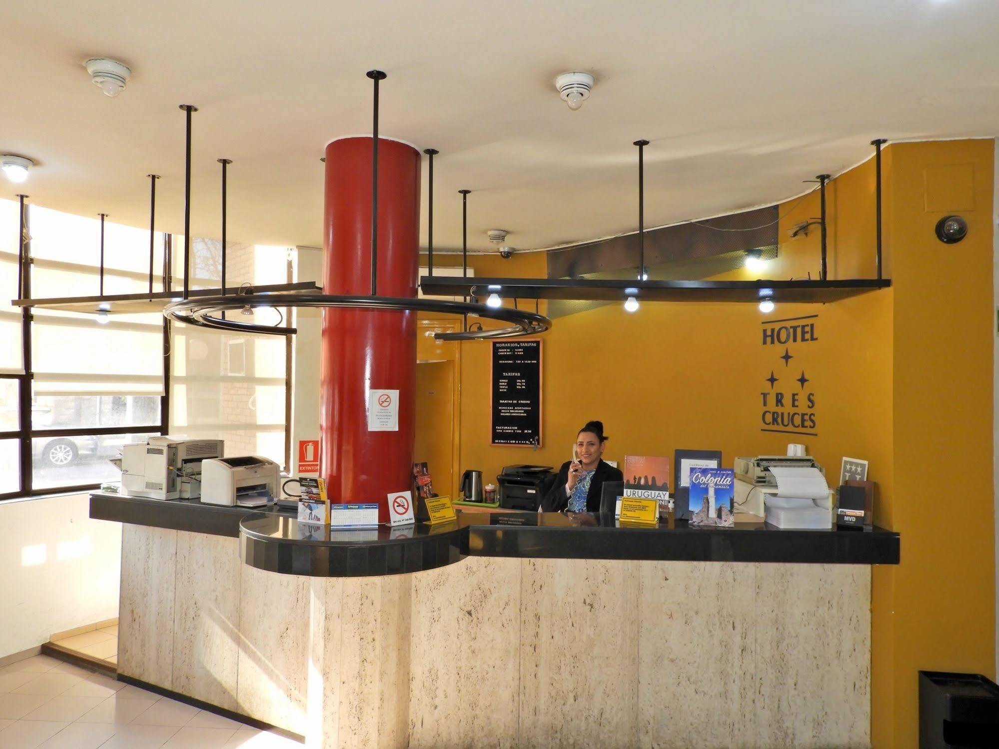 Hotel Tres Cruces 몬테비데오 외부 사진